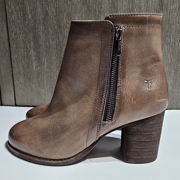 Frye Addie Boots Size 7 - Picture 2 of 7